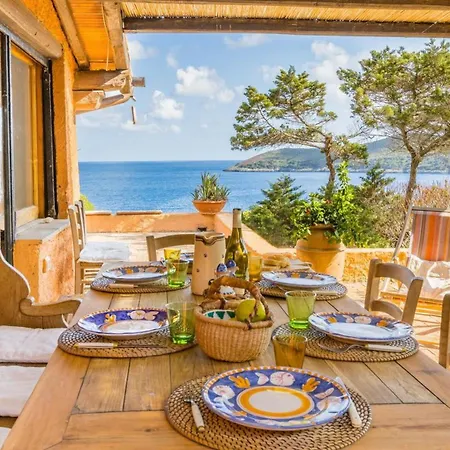 Italian Experience-villa Mediterranea * Isola di Giannutri